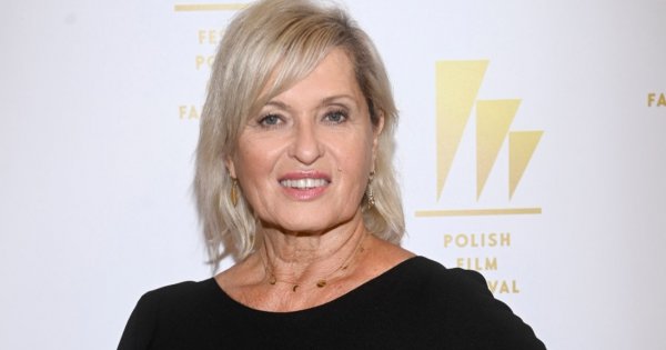 Ewa Kasprzyk wygląda, jak 20-latka! Te jeansy to hit! Piękna stylizacja!