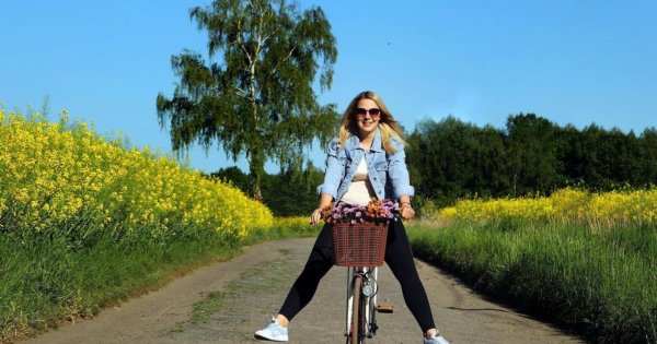 "Ślub od pierwszego wejrzenia" : Joanna Lazar pokazała sukienkę na wesele. Wymiata na parkiecie!