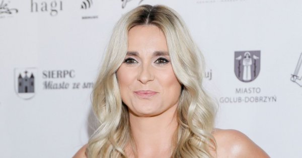 Kajra w mini z płyt CD. Wygląda jak dyskotekowa kula! Zadała szyku?