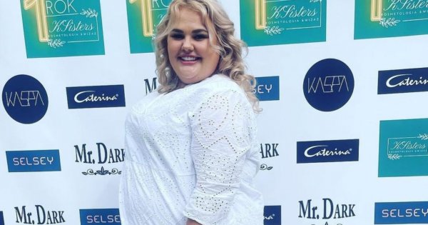 Kinga Zawodnik pozuje topless w kampanii społecznościowej. Poruszyła bardzo ważny temat!