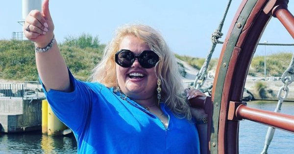 Kinga Zawodnik cała na zielono w jesiennej stylizacji plus size: "To mój ulubiony kolor". Sztosik?