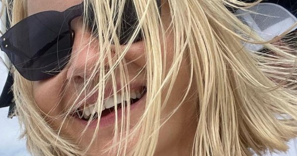 Małgorzata Kożuchowska w pięknej, białej i prześwitującej sukience w Wenecji. Zadała szyku?