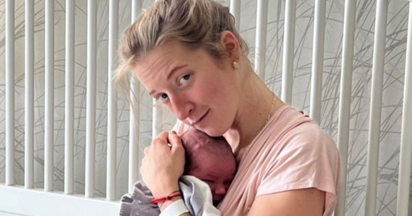 Lara Gessler pokazała na Instastory, jak córka Nena czule dotyka młodszego brata Bernarda