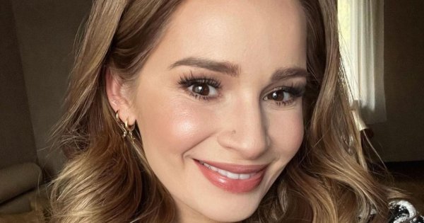 Ewelina Lisowska kusi w odważnym bikini. Ktoś pisze: "Nie bałaś się, że ci piersi wylecą? Ja bym się bała"