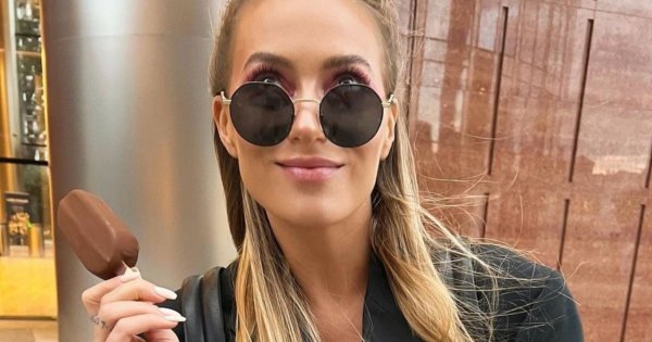 Marcelina Zawadzka w jesiennej stylizacji. "Dekolcik trochę nie za duży?" - ktoś pyta