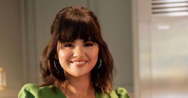Selena Gomez i jej tatuaże: na udzie, plecach, ręce. Jeden z nich chwyta za serce...