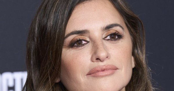 Młodsza siostra Penélope Cruz to jej kopia?! Wyglądają niemal identycznie! Obie przepięknie!