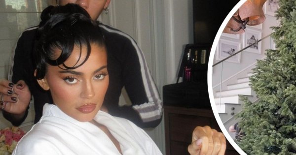 Kylie Jenner już ma w domu choinkę. Jest gigantyczna! Dekorowała ją specjalna ekipa