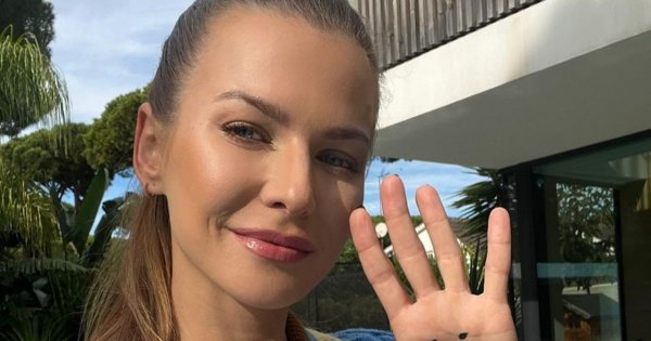 Na Annę Lewandowską wylał się hejt. Kibice mają pretensje, że poleciała do Kataru. Piszą: "Nie popieram - łamanie praw człowieka"