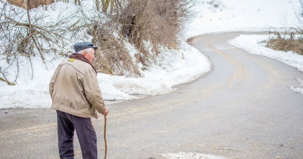 Mój ojciec jest ciężko chory, ale nie mam zamiaru się nim zajmować. Moje rodzeństwo każe mi płacić alimenty!