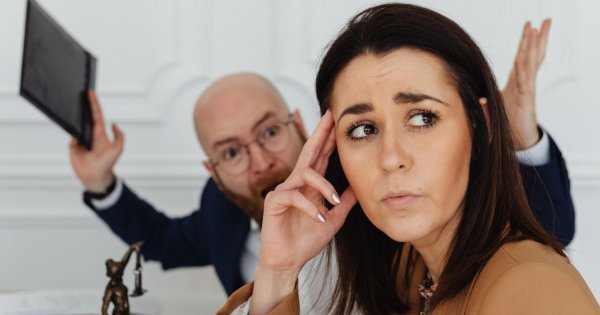 "Za tydzień mój rozwód. Tak bardzo nie chce pokazać mężowi swojego bólu"