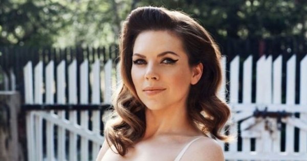 Aleksandra Kwaśniewska krytykuje konsumpcjonizm i deklaruje kupowanie używanych ubrań. Wierzycie jej?