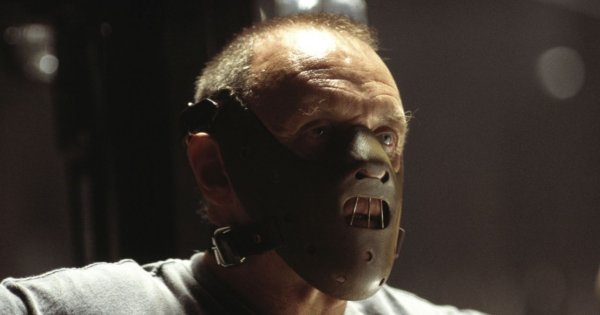Anthony Hopkins wygrywa internety swoim świątecznym tańcem. Urodzony tiktoker!