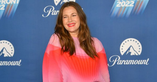 Drew Barrymore nie kupuje dzieciom prezentów pod choinkę. Tak surowo wychowuje swoje dwie córki?