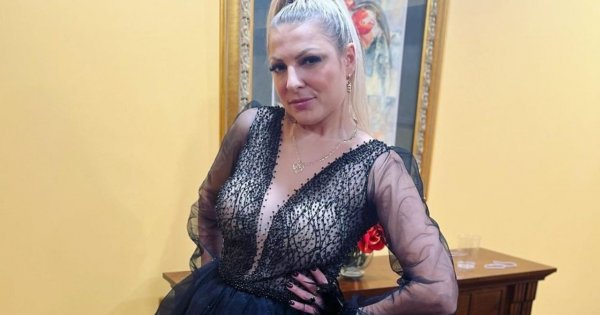 Magda Narożna pochwaliła się mamą. Fani: "Oczy, uśmiech, rysy twarzy - jesteście takie same"