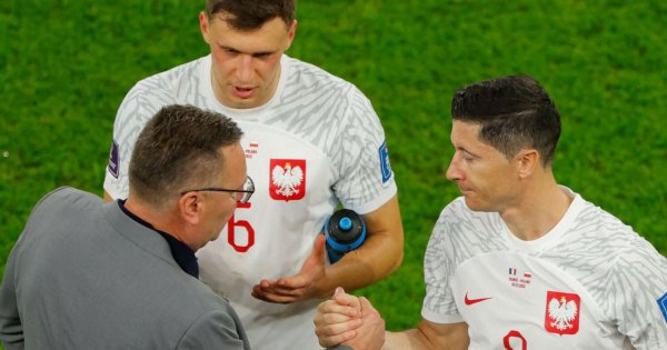 Spór o premię za mundial wyraźnie się zaostrza. Piłkarze nie dostaną ani grosza