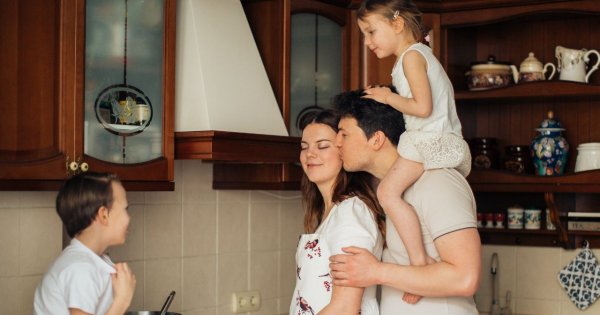 "Gotuję, piorę i sprzątam, bo to mój obowiązek. Praca jest dla mężczyzn! Znam swoje miejsce w szeregu"