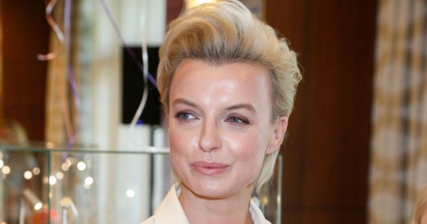 Katarzyna Sokołowska zaskoczyła fryzurą podczas finału "Top model". Pasują jej długie, ciemne włosy?
