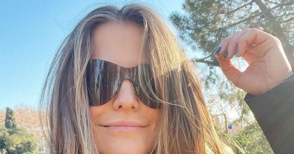 Anna Lewandowska pokazała rodzinne zdjęcie. Takiej miny Roberta jeszcze nie widzieliście... Co mu się stało z twarzą?