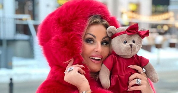 Dagmara Kaźmierska w sylwestrowej kreacji wygląda jak bogini! Talia i biust jak u modelki!