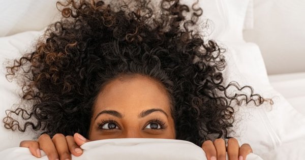 Wzięła ślub z własną kołdrą. "To mój najbardziej intymny związek"