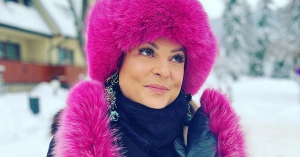 Magda Narożna w 3 stylówkach z sylwestrowej nocy. Klasa, czy wieś tańczy i śpiewa?