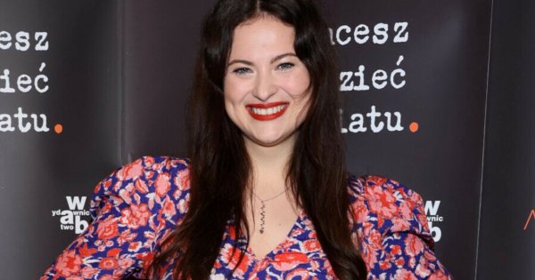 Martyna Kaczmarek na premierze bez makijażu i stanika. "Chcę wsadzać kij w mrowisko"