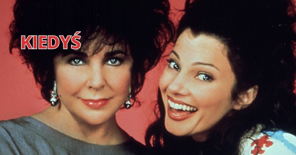 65-letnia Fran Drescher w obcisłej sukni na ściance! Pamiętacie amerykańską "Nianię"?