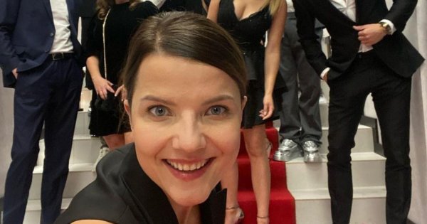 Joanna Jabłczyńska pokazała okładkowe zdjęcie sprzed lat. "Własna mama mnie nie poznała"