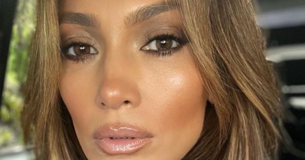 Jennifer Lopez pokazała "dowód miłości" do Bena Afflecka. Fan: "Piękne, ale zachowujecie się jak nastolatki"