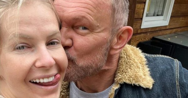Mieszkania gwiazd: Edyta Pazura pokazała dom nad jeziorem. Urocza posiadłość wygląda jak z bajki