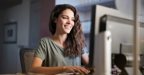 "Szukałam miłości przez internet. Obiecywał mi złote góry, a gdy do niego poleciałam..."