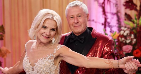 Bożena z "Sanatorium miłości" rozmawia ze swoim zmarłym mężem. "Często jeżdżę na cmentarz"