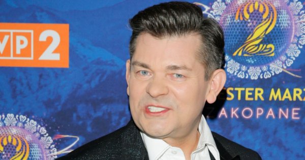 Ile zarabia Zenon Martyniuk? W rok ma więcej niż Ty przez całe życie