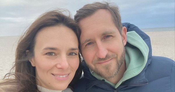 Anna Czartoryska obchodzi 10. rocznicę ślubu. Pokazała wyjątkowe zdjęcie z mężem. Jej koronkowa suknia ślubna kosztowała fortunę!