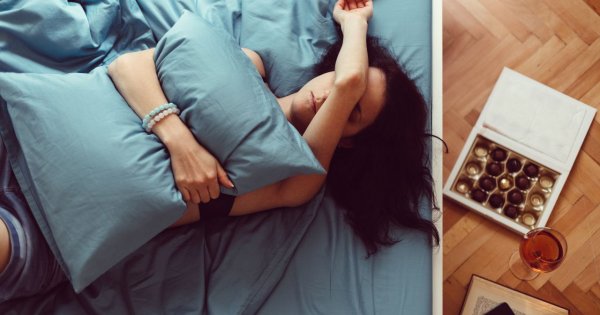 "Mąż nie pozwala mi pracować. Traktuje mnie jak kurę domową. Nic mi nie wolno"