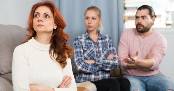 „Teściowa co chwilę zwala się nam na głowę. Mam już jej dość”