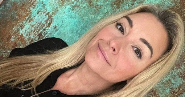 Ciemne włosy, skóra i motocykl. Martyna Wojciechowska pokazała, jaka była w latach 90 [dużo zdjęć]