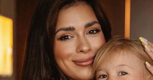 Klaudia Halejcio pokazała bliznę po cesarskim cięciu. Fani: "Ogromny szacun"