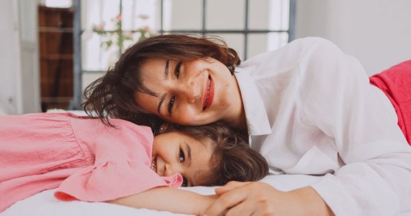 "Po 3 latach od urodzenia córki chciałam raz wyjść z koleżankami. Mama mi zabroniła"