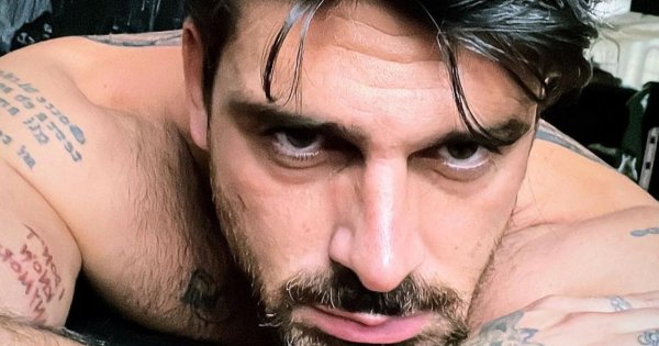 Michele Morrone pokazał mamę. Ostra z niej babka! Tego się po niej nie spodziewaliśmy