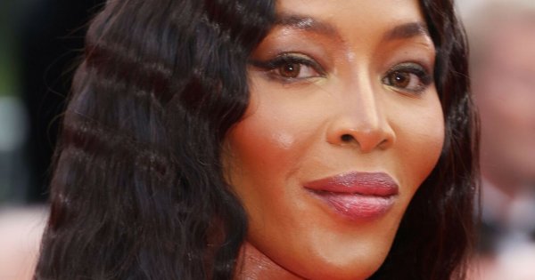 Naomi Campbell olśniewa w Cannes. Tylko supermodelka mogła zachwycić w takiej kreacji!