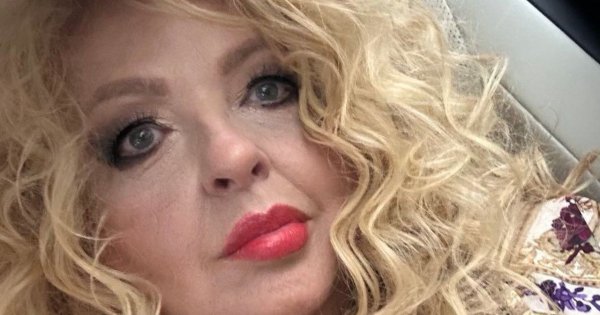 Półnaga Magda Gessler na okładce gazety. Fani zarzucają retusz: "Nogi to chyba pożyczone"