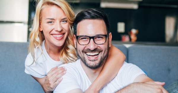 "Mój mąż to prawdziwy przystojniak. Mam ogromne szczęście, że jest mój"