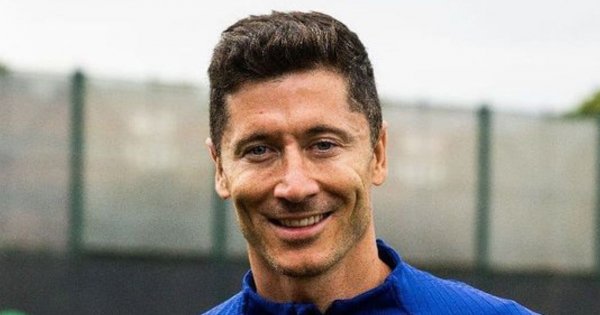 Robert Lewandowski "opluty"! Fani wylewają morze hejtu przez najnowszy wpis!