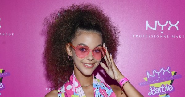 Emilia Dankwa w bikini. Rozpaliła zmysły fanów! Tak gwiazda "Rodzinki.pl" odpoczywa we Włoszech