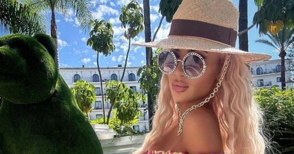 Izabela Macudzińska prezentuje wdzięki w czerwonej stylówce: "Każdy by chciał jak ona" - ktoś pisze