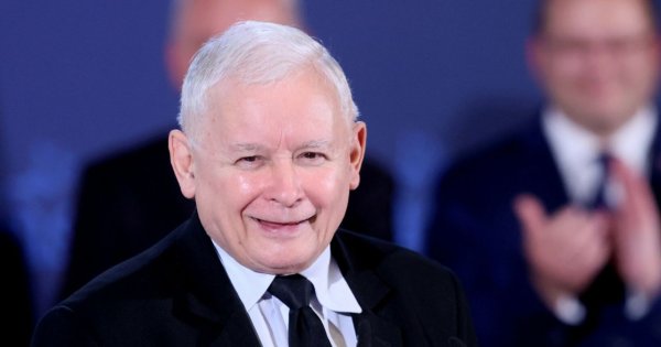 Obiecał podwyższenie 800 plus. Polacy już zacierają rączki?