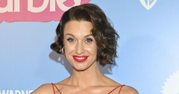 Julia Kamińska w czerwonej sukience na premierze "Barbie". Ten kolor dodał jej ognia! Lepszy niż róż?