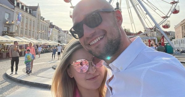 Klaudia i Valentyn z "Rolnika..." wciąż są razem. Pokazała sukienkę na wesele: "Najpiękniejsza para"
